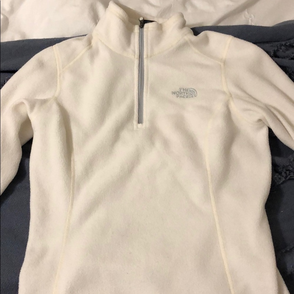 North face quarter zip pull over